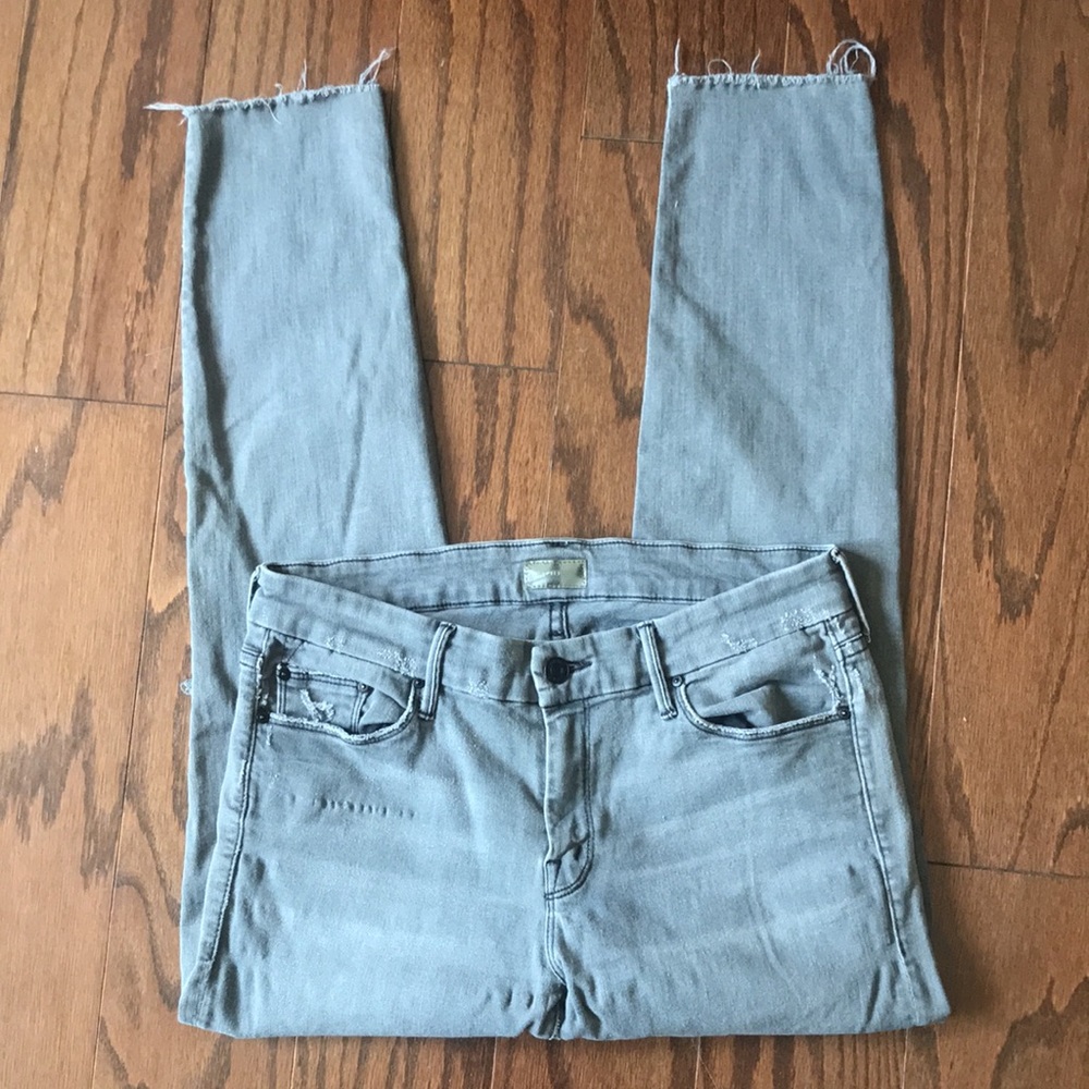 MOTHER distressed gray denim jeans in size 31